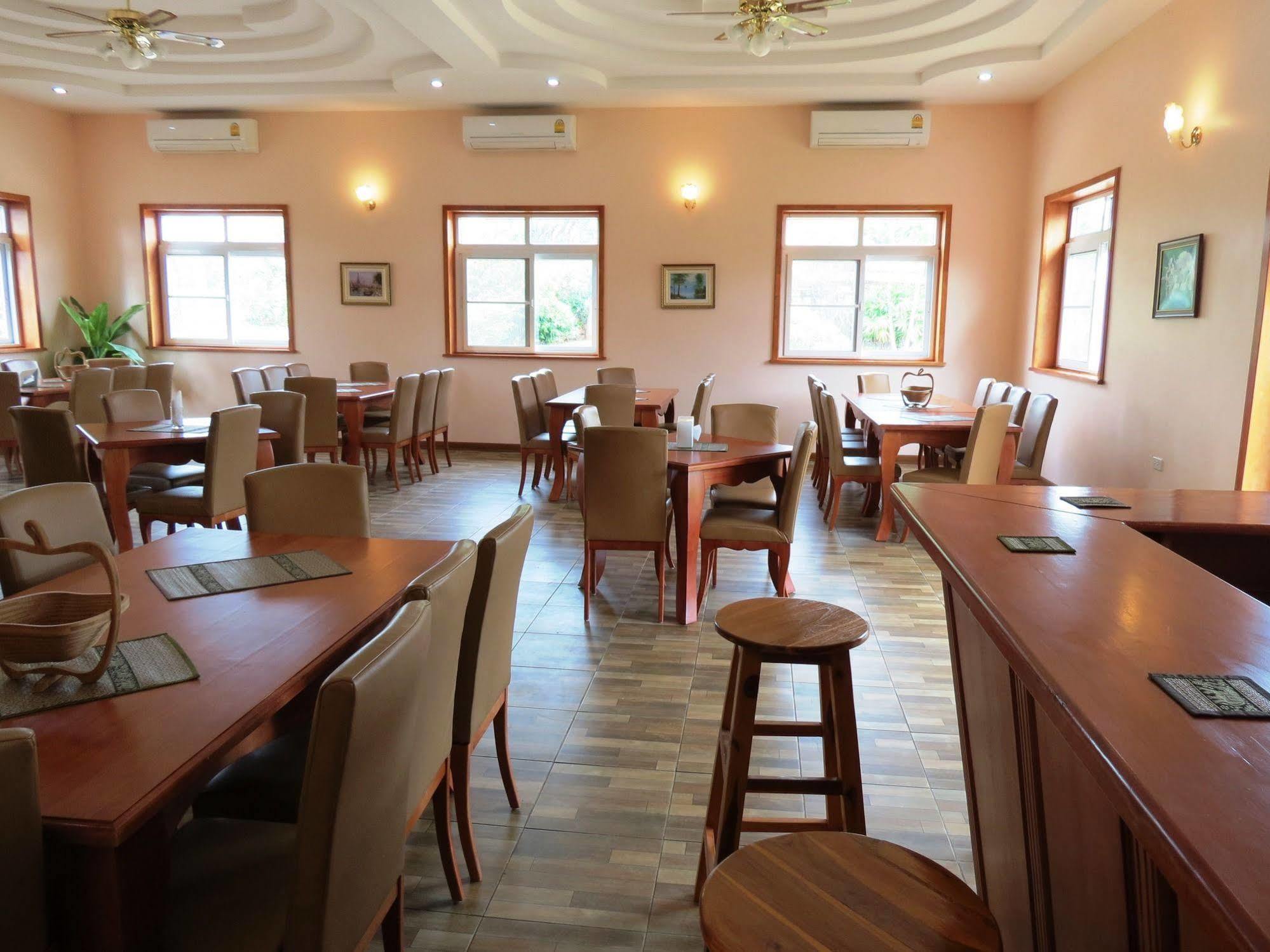 Pongsin Resort Khun Han Esterno foto