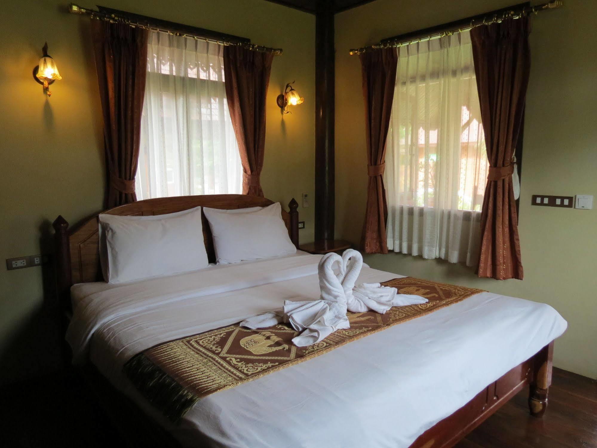 Pongsin Resort Khun Han Esterno foto