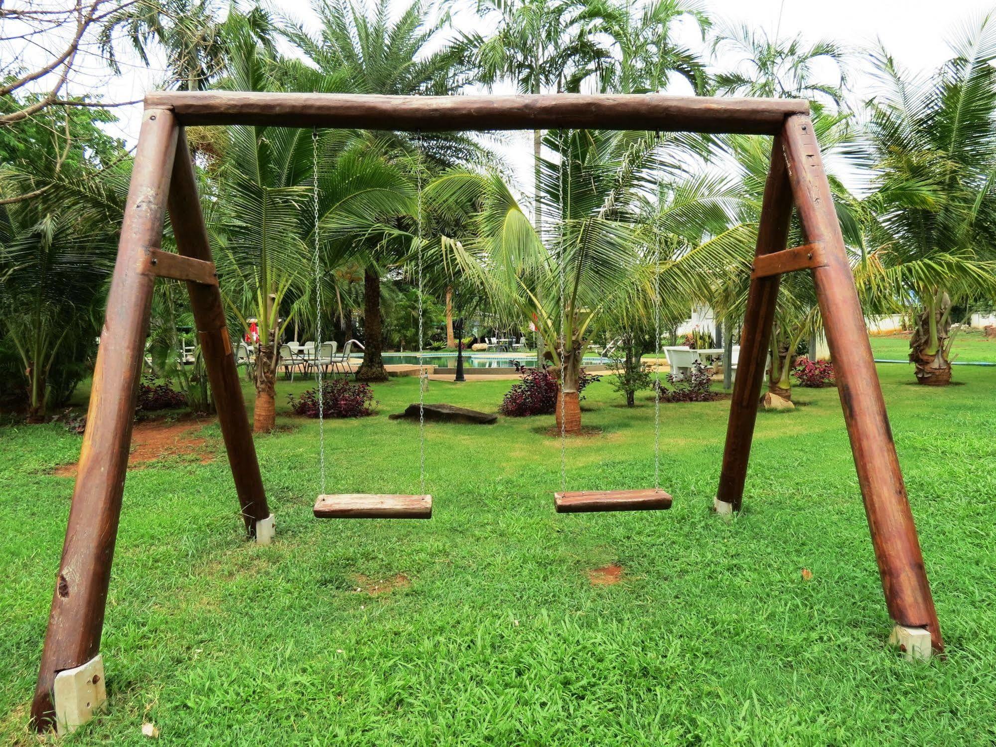 Pongsin Resort Khun Han Esterno foto